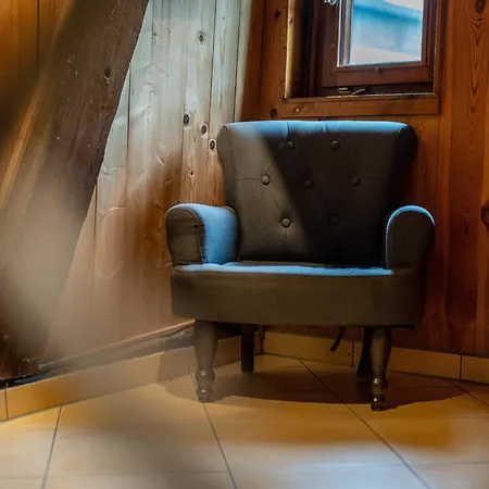 Gaestehaus Siebter Himmel 公寓式酒店 4*