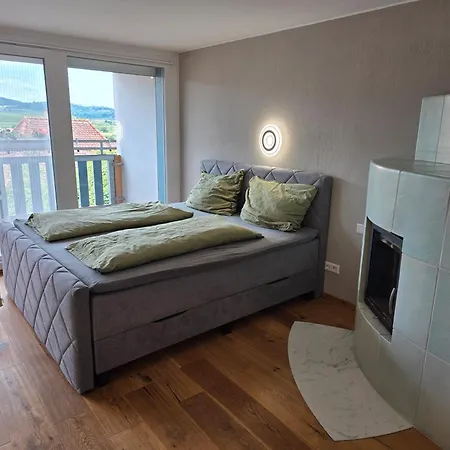 Gaestehaus Siebter Himmel 公寓式酒店 4*